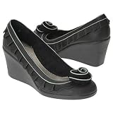 BC Footwear Women