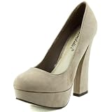 Breckelles Womens Amberly-01 Light Round Toe Pumps
