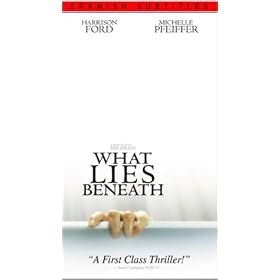 What Lies Beneath (Version en Espanol) (Subtitulada) [VHS]