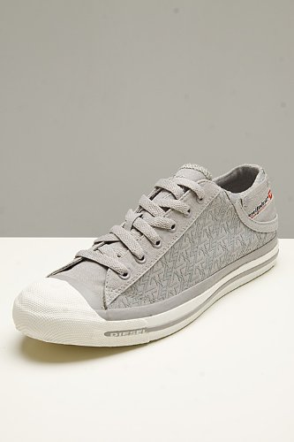 Click here to buy Diesel Magnete Exposure Opal Low Gray Shoes.