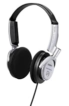 Noise cancelling headphones