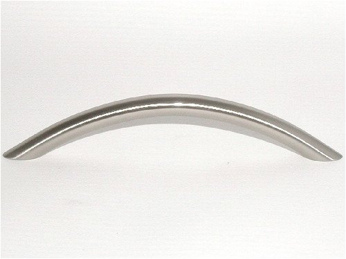 Large Curved Wire Pull - Large Curved Wire Pull in Brushed Satin Nickel