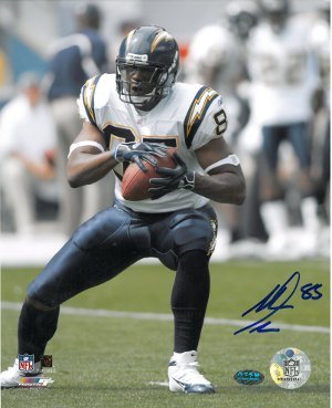 Antonio Gates signed San Diego Chargers 8X10 Photo- Gates Hologram