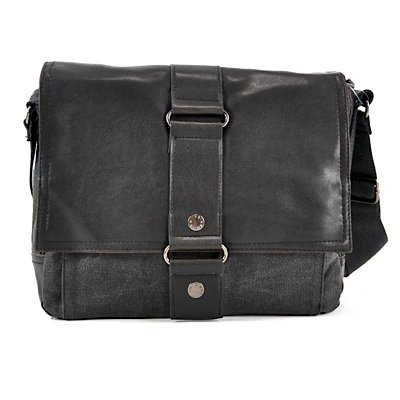 Daniel Ray Schultertasche ROXBURY black small