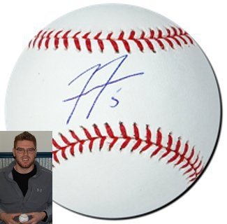 freddie freeman autographed baseball