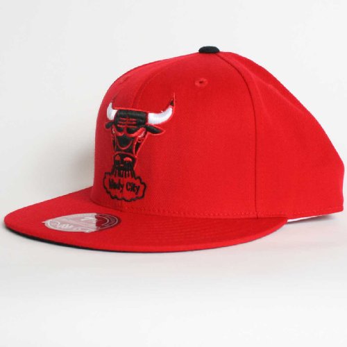 Chicago Bulls - Fitted Hat By Mitch and Ness, Size: 7 3/4, Color: Team Primary Colors