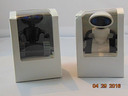 Standard USB Hub, White Robot USB Hub by Envy Design (white)