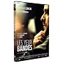 Les yeux bandes