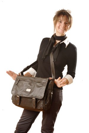 camel active Umh&auml;ngetasche Dallas, grau, 37x12x28