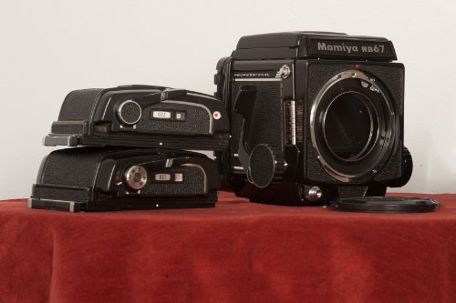 review Mamiya
