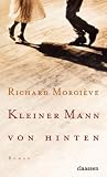 Kleiner Mann von hinten