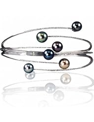In staying on the cutting edge of high end fashion Imperial is proud to present our new line of Crown Select bracelets. This beautiful bracelet with its fluid design complimented by .56cttw of sparkling diamonds and array of vibrant 8mm natural color Tahi