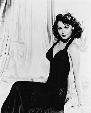 Ava Gardner 12x16 Matte B&W Photo (Halter Dress)