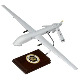 MQ-1 Predator - 1 32 scale model from Toy RC Airplanes
