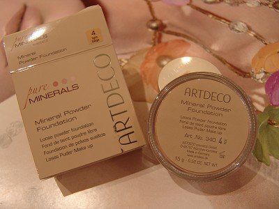 Artdeco Pure Minerals Powder Foundation Nr: 4 / light beige 15g Preisvergleich