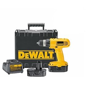 DEWALT DW929K-2 18-Volt 3 8-Inch Cordless Compact Drill Driver Kit by DeWalt