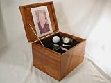 Mahogany Keepsake Cremation Urn