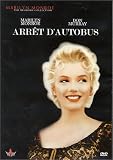 Revue Fox Pathé Europa  / Arrêt d'autobus