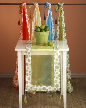 Bubble Design Runners 15"x70" Oblong