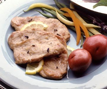 24 (2 oz) Boneless Veal Slices by Hickory Farms