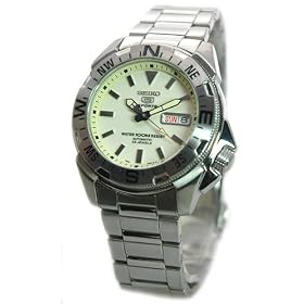 Seiko 5 Sports Men's 100M Self-Winding Automatic Watch with Lumbrite Dial Model SNZE85K1