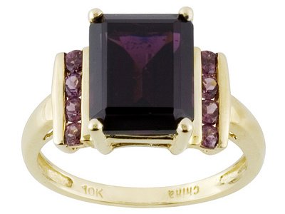 10KT 5.30CTW RASPBERRY GARNET RING