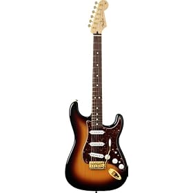 Fender Deluxe Players Strat� Electric Guitar, 3 Tone Sunburst, Rosewood Fretboard: Musical Instruments