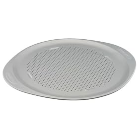 Farberware Insulated Bakeware 15-1 2-Inch Pizza Crisper by Farberware