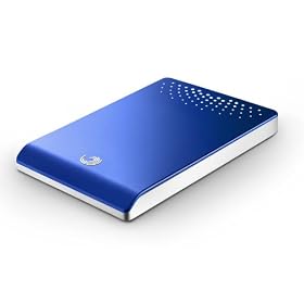 Seagate ST903203FBA2E1-RK Free Agent GO Drive 320 GB Portable External Hard Drive