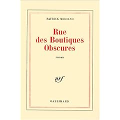 Rue des boutiques obscures