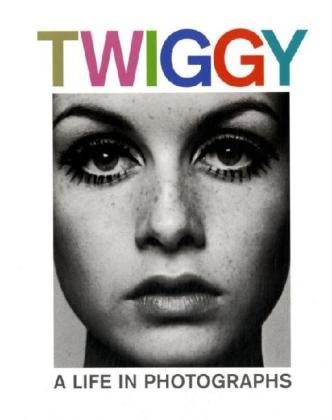 Twiggy: A Life in Photographs by Terence Pepper (18-Sep-2009) Paperback