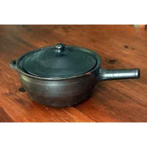 Solay Gourmet Pomaire Clay Fondue, Stew or Sauce Pot with Lid - Certified Fair Trade by Solay Wellness, Inc.