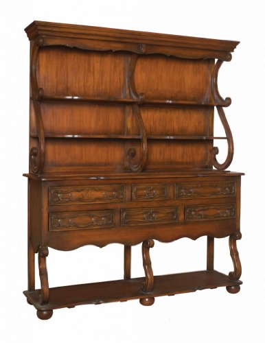 Ital. Hutch and Buffet by Home Gallery Stores - Stain finish (600022)
