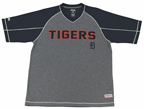 MLB Detroit Tigers Men's Fine Gauge Mesh V-Neck Raglan Shirt