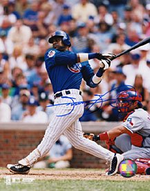 Sammy Sosa Autographed / Signed Chicago Cubs Baseball 8x10 Photo