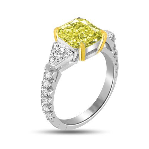 4.00 Ct GIA Certified Yellow Fancy Diamond Engagement Ring