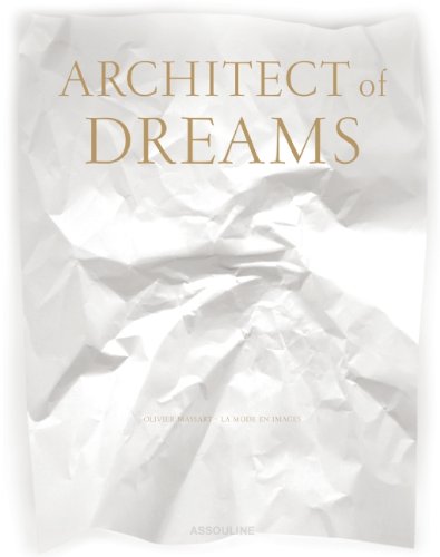 Architect of Dreams, La Mode en Images