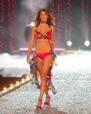 GISELE BUNDCHEN 24x36 COLOR POSTER PRINT