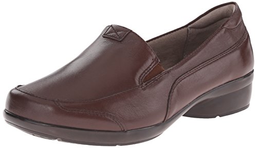 Naturalizer women s channing slip-on loafer, brown, 9 w…