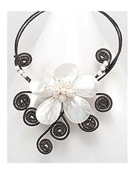 Flower Choker Necklace
