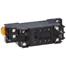 Omron PYF08A-E Front-Connecting Socket, DIN-Track/Screw Mounting, With Finger Protection, 2 Poles, For Use With MY2 Series Relays