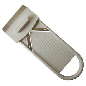 【クリックでお店のこの商品のページへ】ブイツール V型スライサー VSV-01