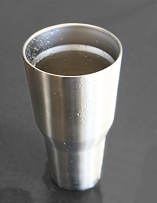 Eskimo Coolers Stainless Steel Double Wall Vacuum Insulated Tumbler with Lid, 30 oz