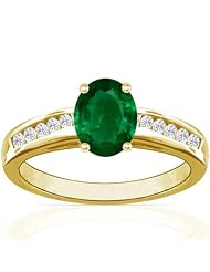 18K Yellow Gold Oval Cut Emerald Ring With Sidestones
