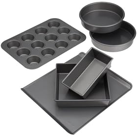 Buy Chicago Metallic 6-Piece Commercial II Non-Stick Essential Bakeware Set now!