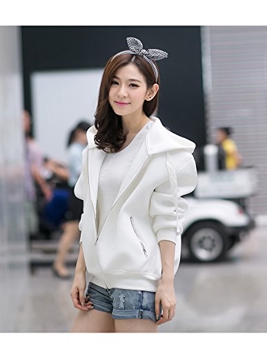 新合繊　フード付きブルゾン　タオルハンカチ付