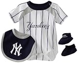 MLB Newborn New York Yankees Bib & Bootie Set (White, 0-3mos)