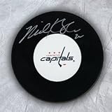 Mike Knuble Washington Capitals Autographed/Hand Signed Hockey Puck