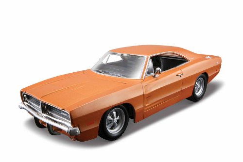 Maisto 1:25 Scale Assembly Line 1969 Dodge Charger R/T Diecast Model Kit