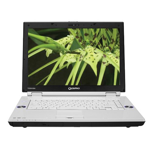 PCHardware: Toshiba Qosmio F45 AV412 15.4